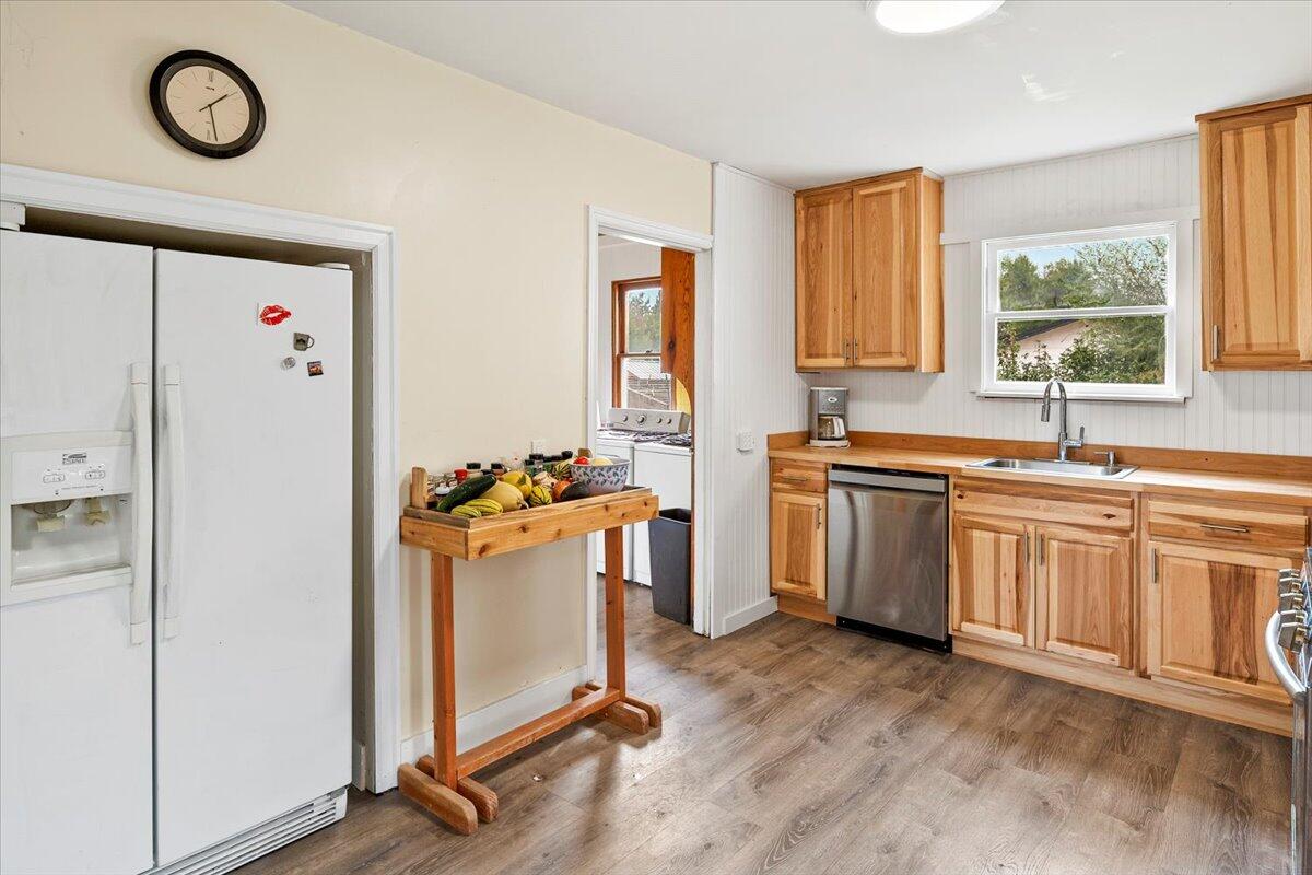 East Rim - Residential