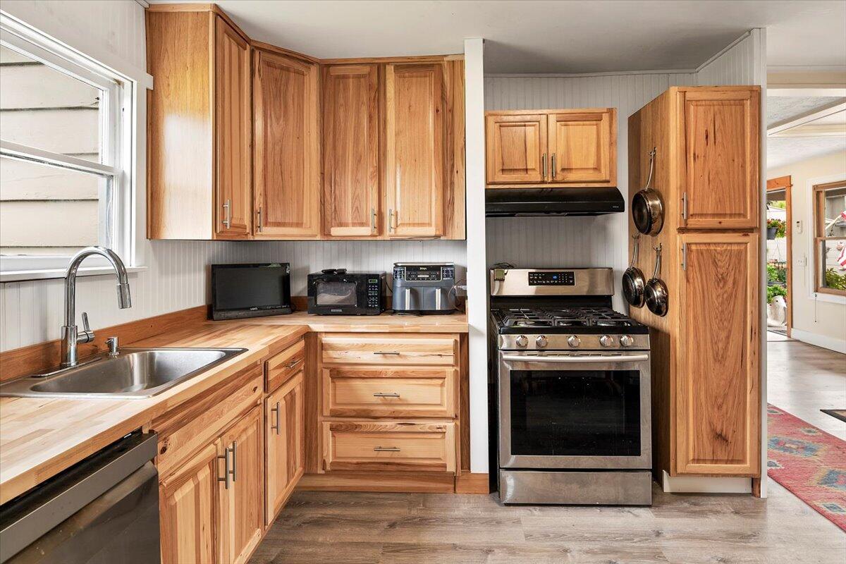 East Rim - Residential