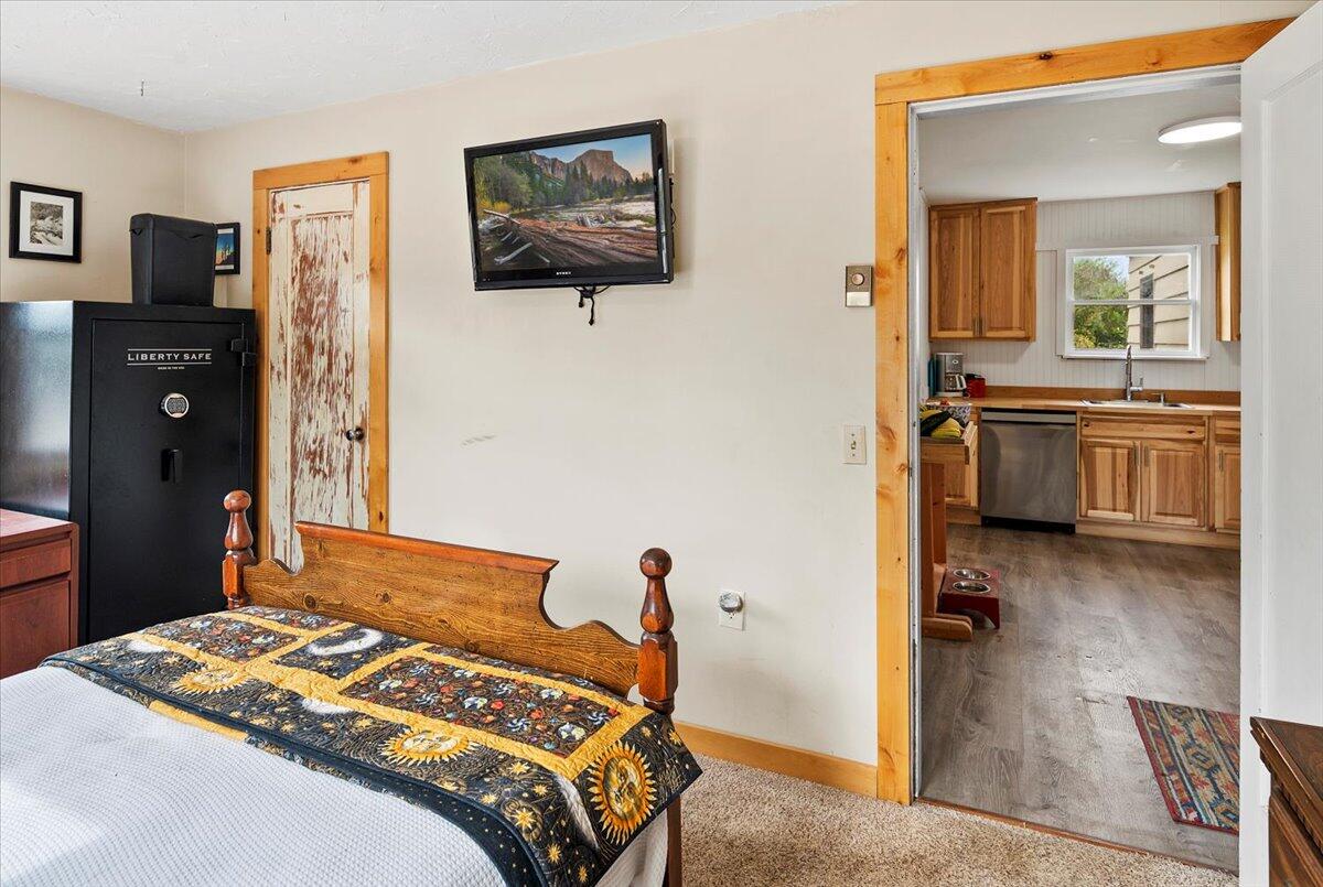 East Rim - Residential