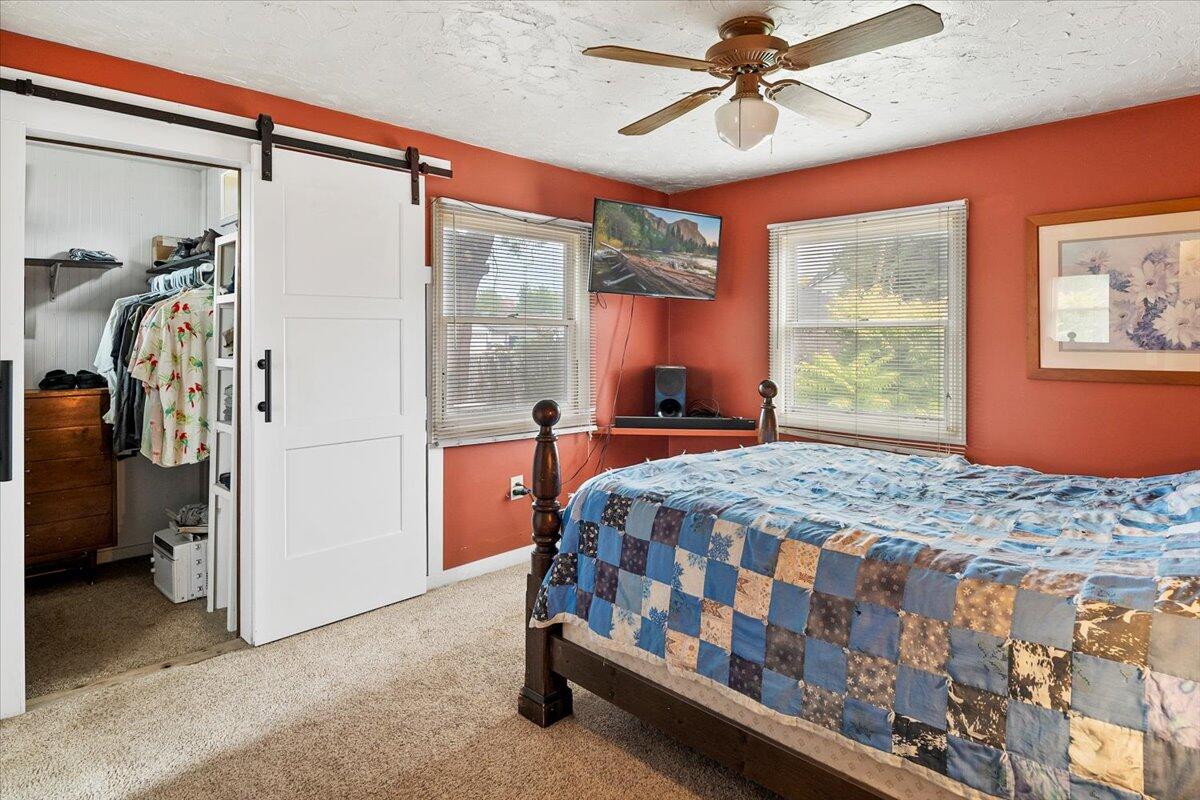 East Rim - Residential