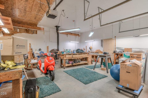 Tiny photo for 53939 Pine Grove Road, La Pine, OR 97739 (MLS # 220222495)