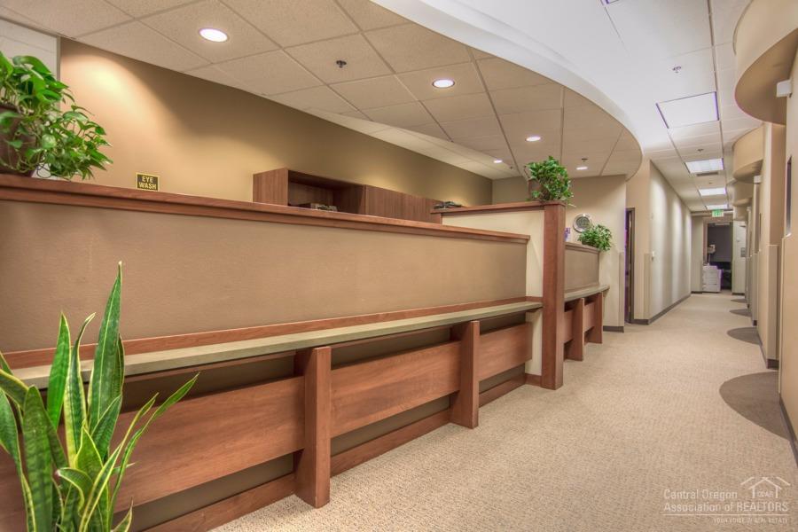 Sunnyside - Commercial Sale