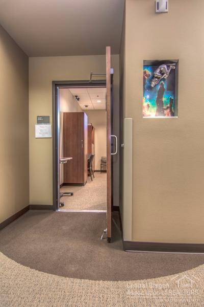 Sunnyside - Commercial Sale