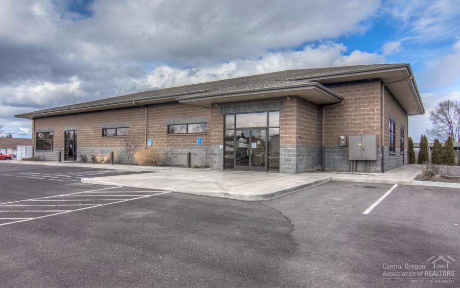 Sunnyside - Commercial Sale