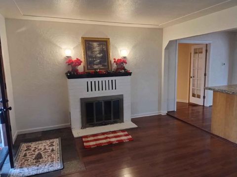 Tiny photo for 2145 Springbrook Rd, Medford, OR 97504 (MLS # 220212230)