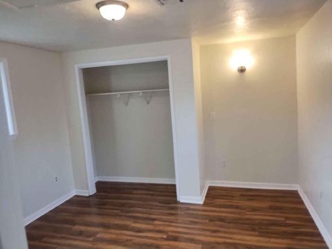 Tiny photo for 2145 Springbrook Rd, Medford, OR 97504 (MLS # 220212230)