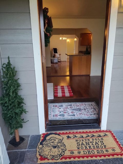 Tiny photo for 2145 Springbrook Rd, Medford, OR 97504 (MLS # 220212230)