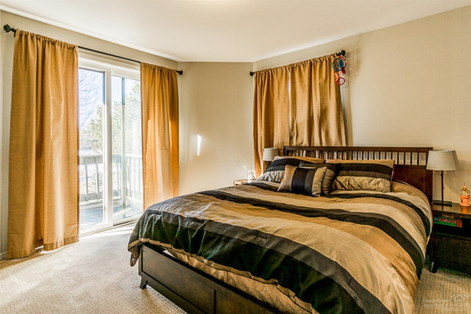 Fairway Point Villag - Residential