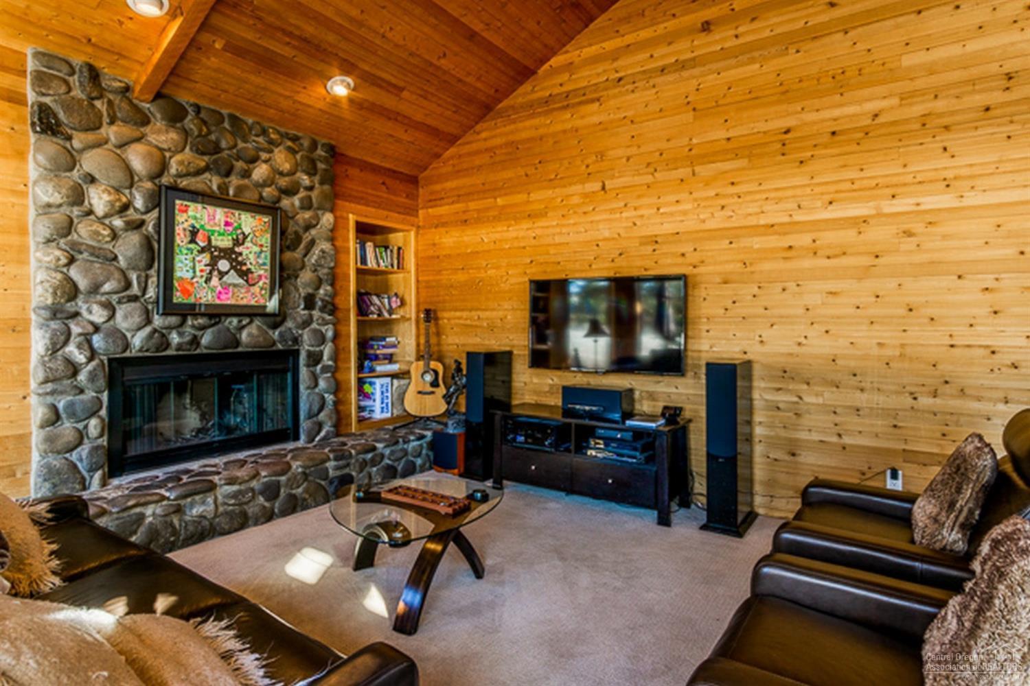 Fairway Point Villag - Residential