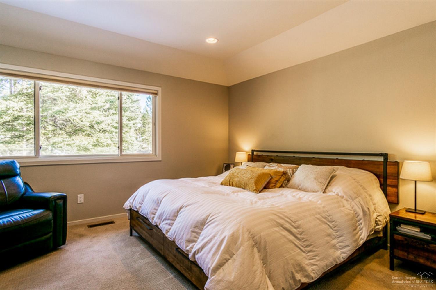 Fairway Point Villag - Residential