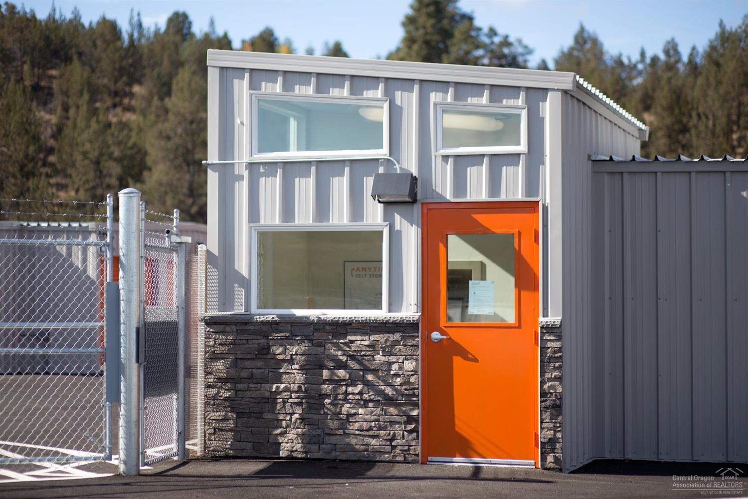 CLAB - Commercial Sale