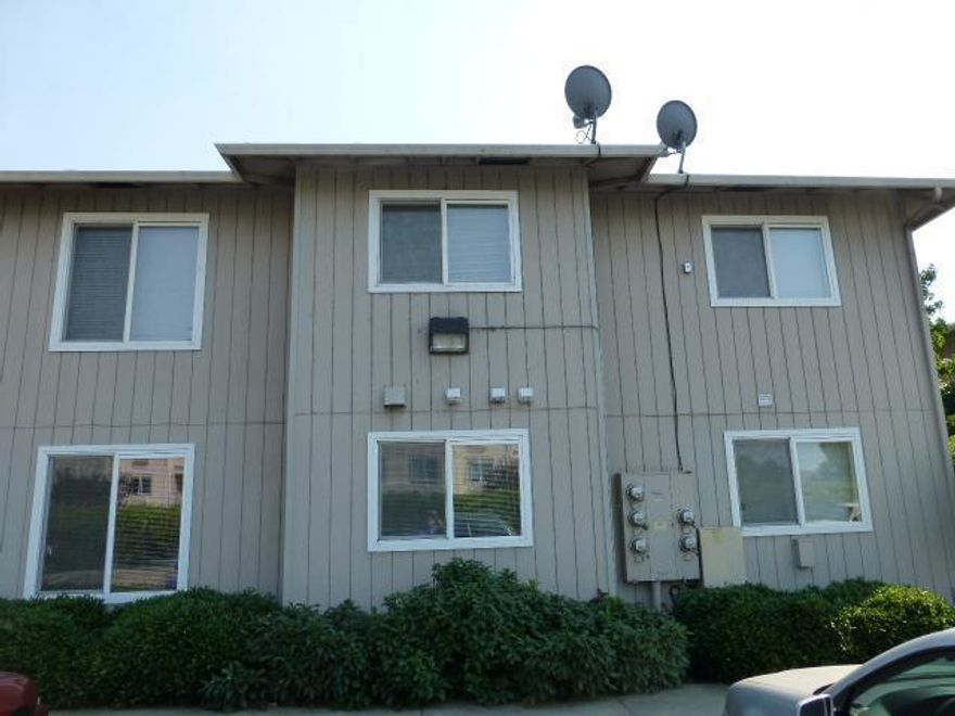 Incredible investment opportunity! Newer 4-plex in great location close to shopping and schools. Four - 2 bedroom, 1 bath units. Walking distance to Jackson swimming pool. Rents have been $650 per unit. Each unit has it's own electric meter. The units have been well cared for and include many extras. Each unit includes refrigerator, stove, dishwasher, window coverings, central heat/air plus, small additional attached outside storage room, & inside laundry. There is a common area with grass perfect for playing in. Each 4-plex has 6 parking spaces.