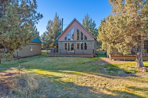 Tiny photo for 1640 Cinnamon Teal Drive, Redmond, OR 97756 (MLS # 220213847)