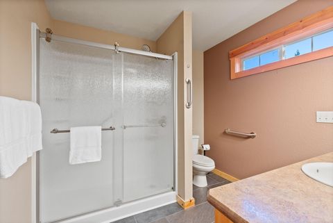 Tiny photo for 1640 Cinnamon Teal Drive, Redmond, OR 97756 (MLS # 220213847)