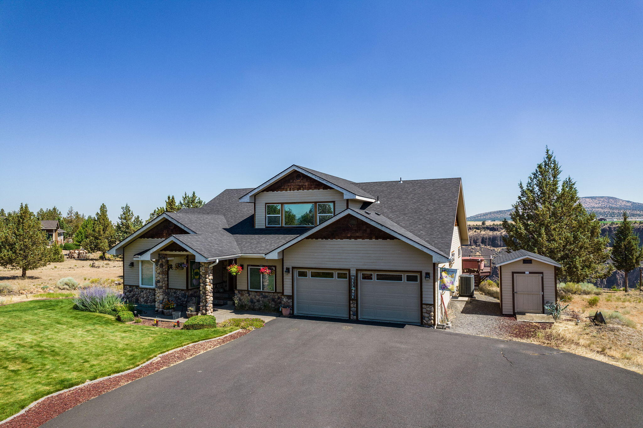 14707 SW Peninsula Drive