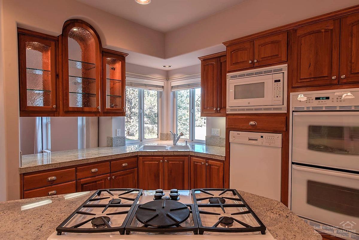 Eagle Crest - Residential