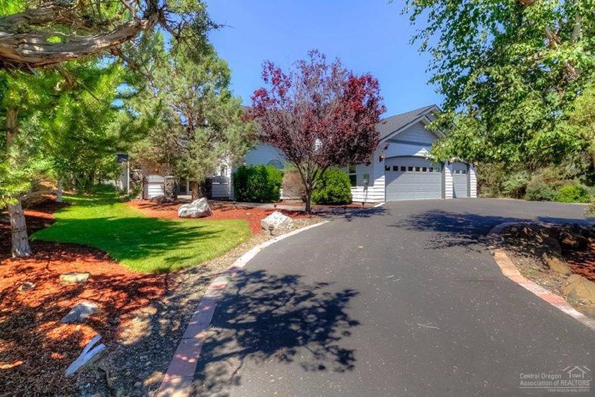 Eagle Crest - Residential