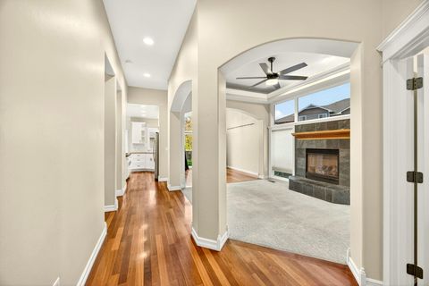 Tiny photo for 1293 Poppy Ridge Drive, Eagle Point, OR 97524 (MLS # 220211508)