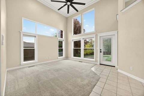 Tiny photo for 1293 Poppy Ridge Drive, Eagle Point, OR 97524 (MLS # 220211508)