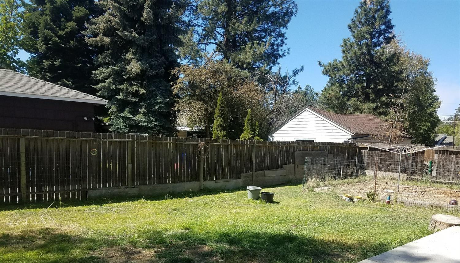 1st Addition Bend Pk - Residential