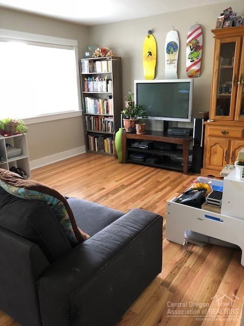 1st Addition Bend Pk - Residential