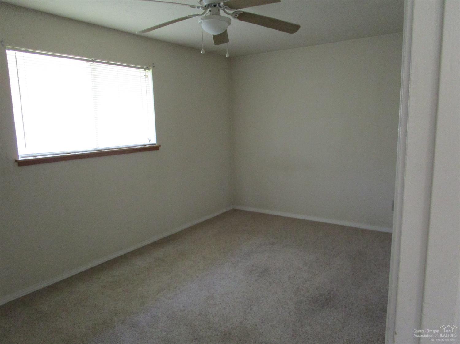 South Moreland Acres - Residential