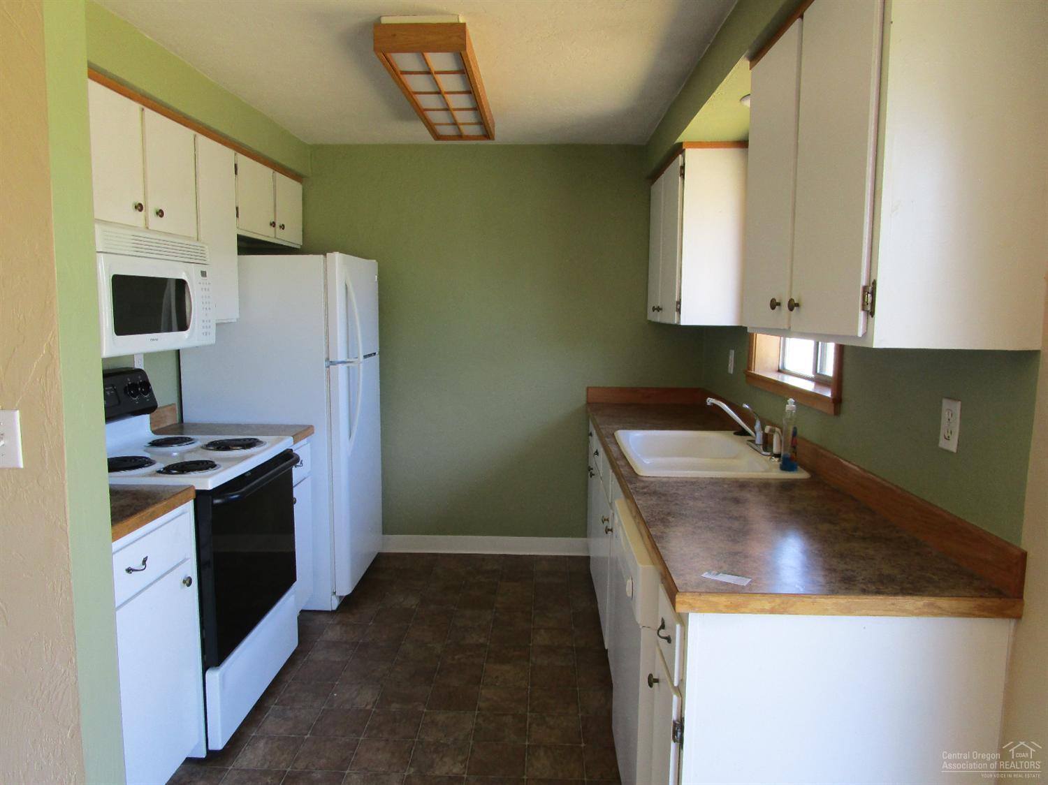 South Moreland Acres - Residential