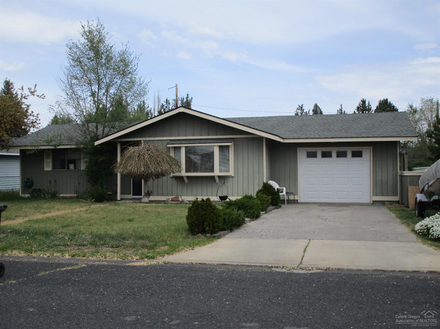 South Moreland Acres - Residential