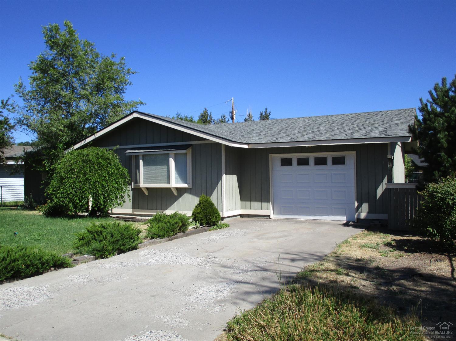 South Moreland Acres - Residential