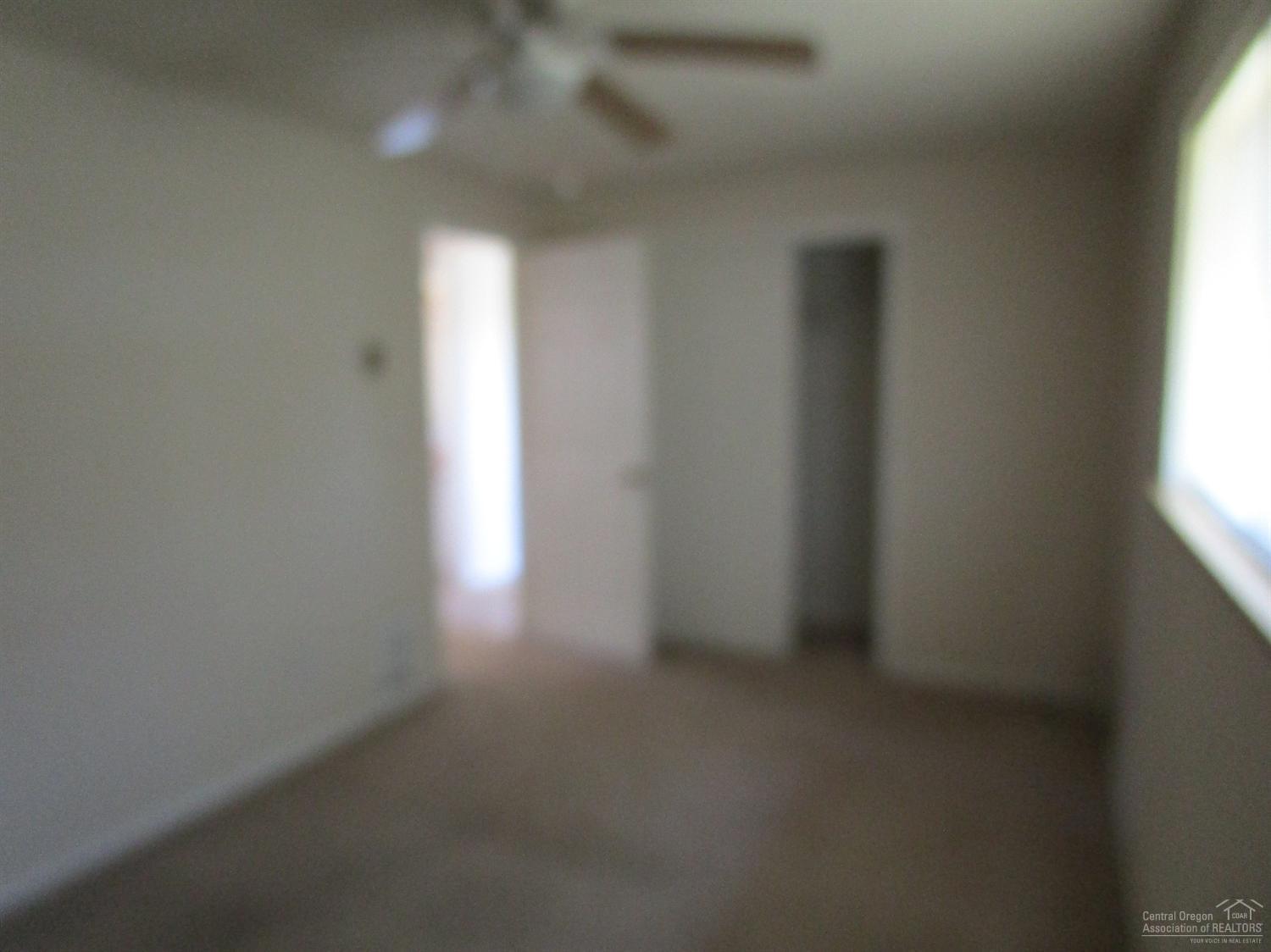 South Moreland Acres - Residential