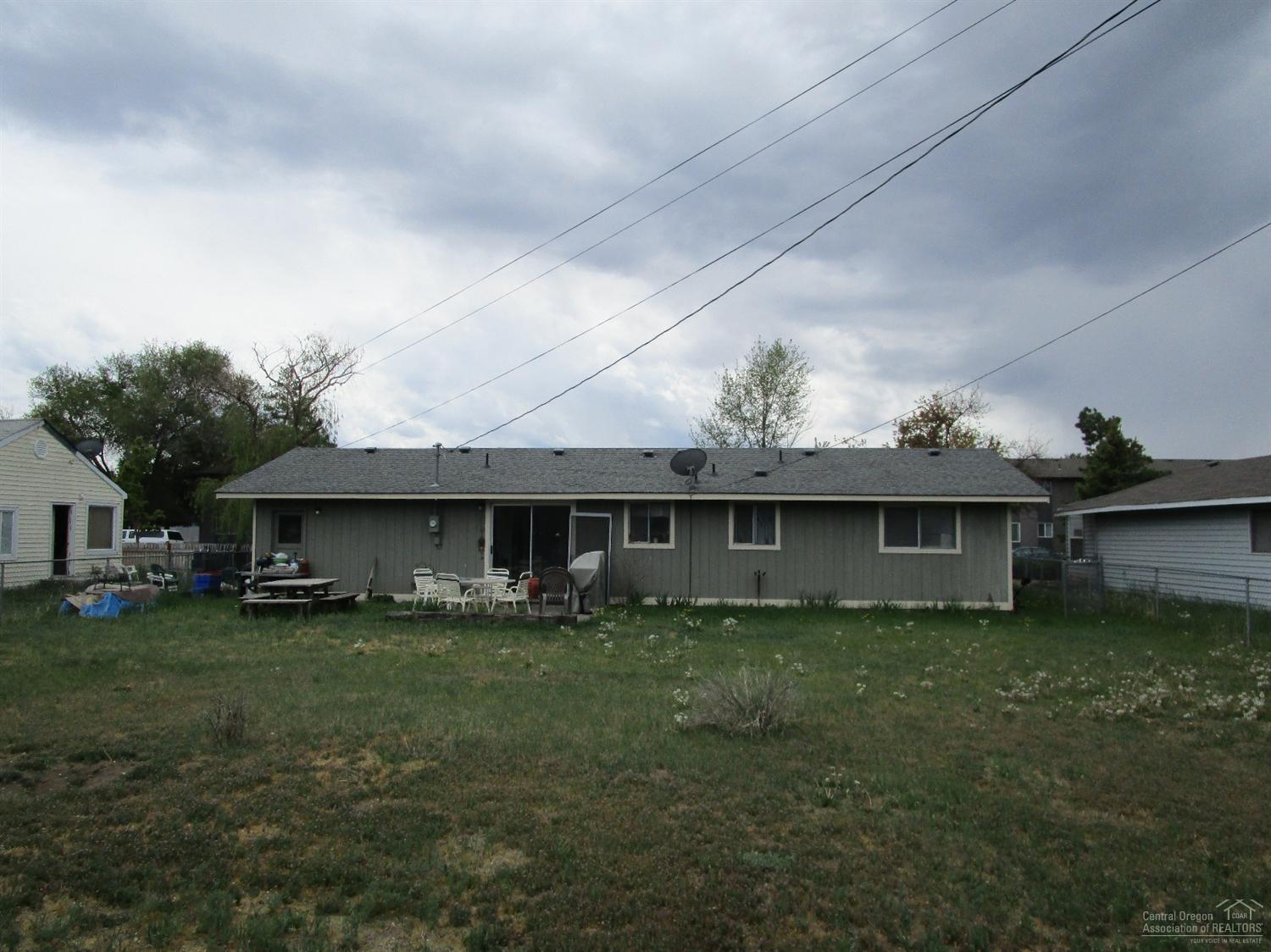 South Moreland Acres - Residential