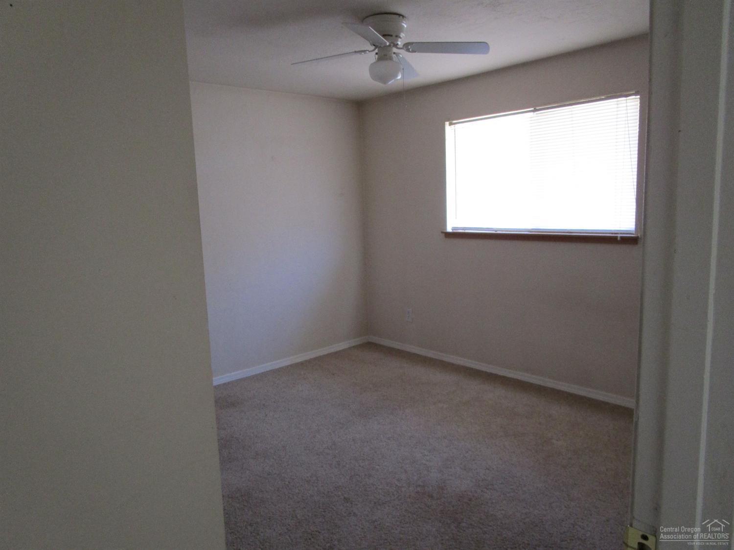 South Moreland Acres - Residential