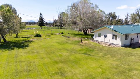 Tiny photo for 9101 NW 31st Street, Terrebonne, OR 97760 (MLS # 220212850)