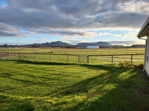 Tiny photo for 9101 NW 31st Street, Terrebonne, OR 97760 (MLS # 220212850)