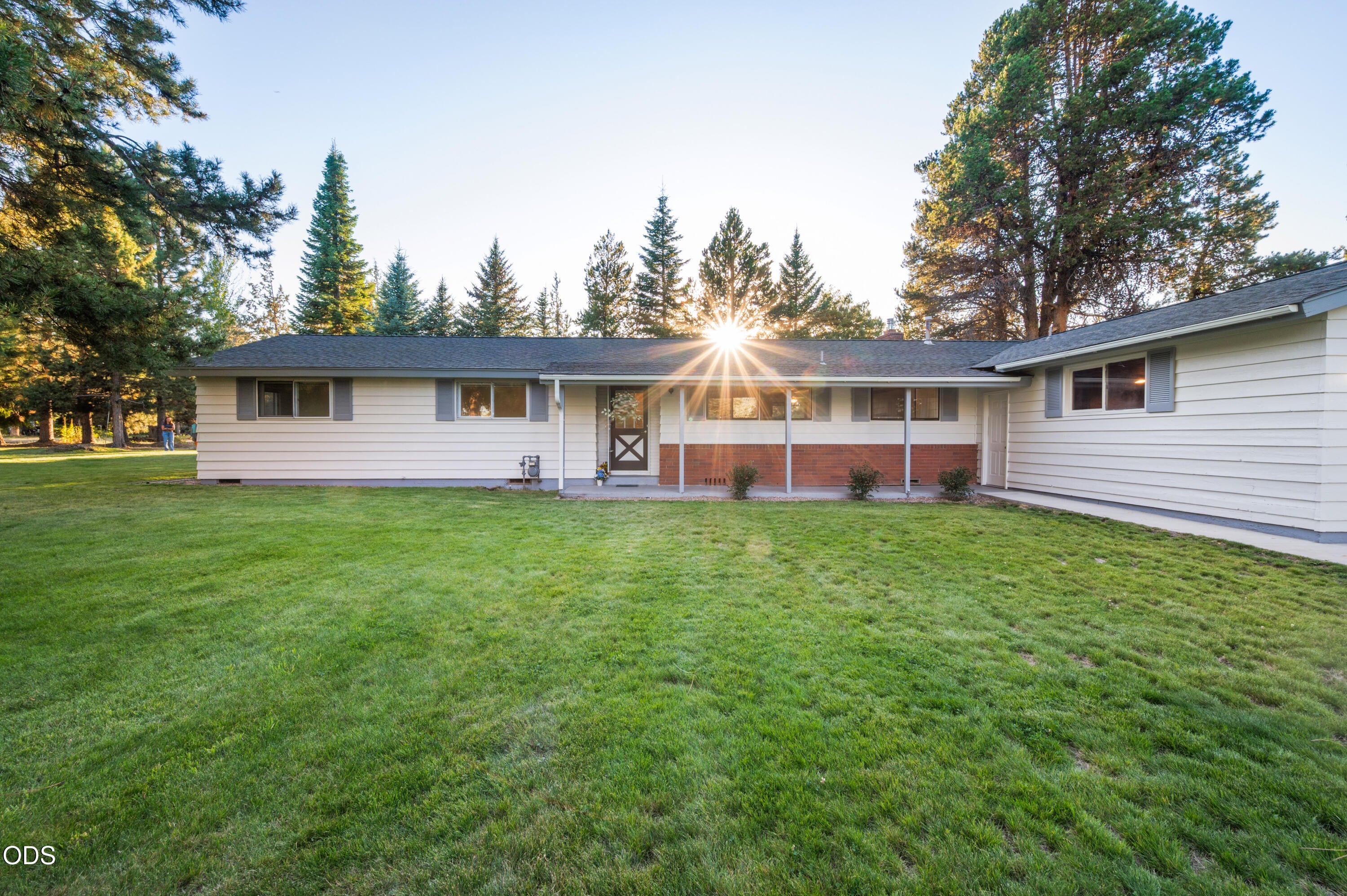 61909 Skyline View Drive