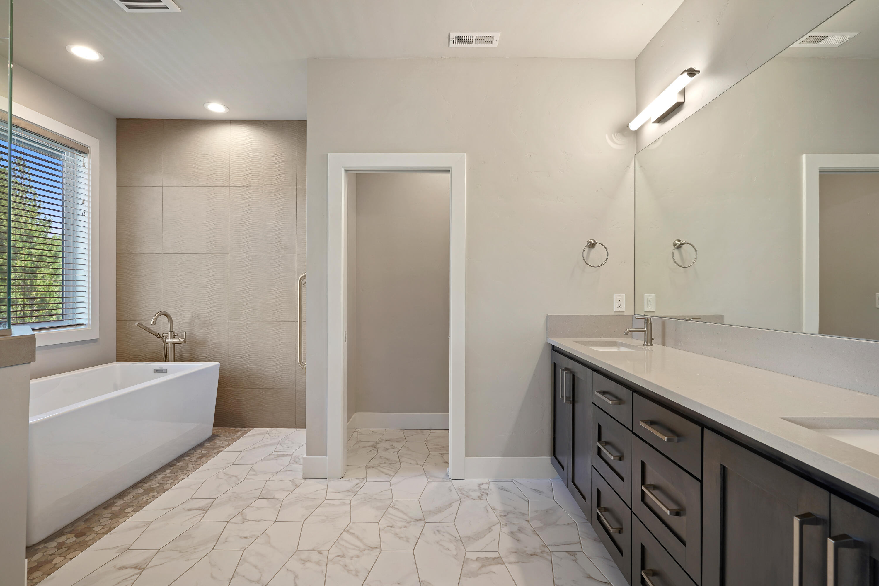 River Vale - Residential