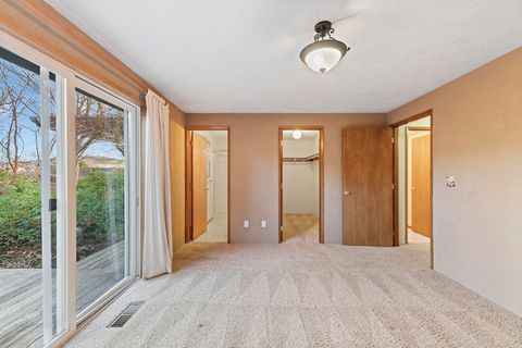Tiny photo for 108 Meadow View Drive, Phoenix, OR 97535 (MLS # 220214943)