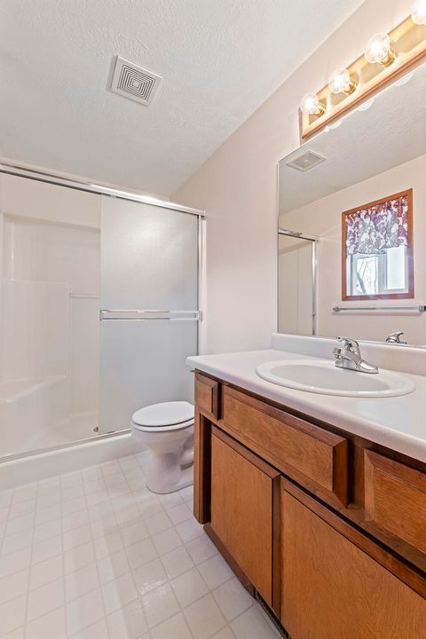 Tiny photo for 108 Meadow View Drive, Phoenix, OR 97535 (MLS # 220214943)