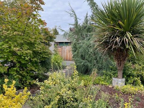 Tiny photo for 108 Meadow View Drive, Phoenix, OR 97535 (MLS # 220214943)