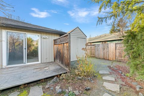 Tiny photo for 108 Meadow View Drive, Phoenix, OR 97535 (MLS # 220214943)