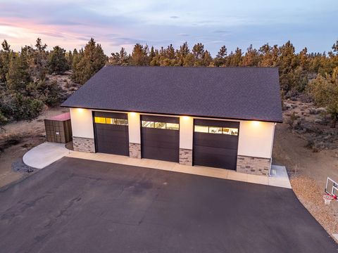 Tiny photo for 62825 Montara Drive, Bend, OR 97701 (MLS # 220215387)