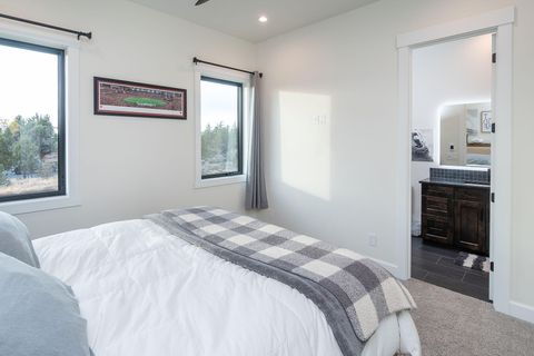 Tiny photo for 62825 Montara Drive, Bend, OR 97701 (MLS # 220215387)