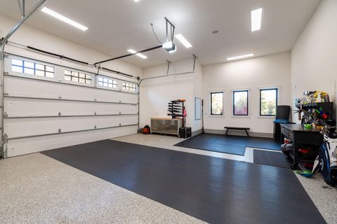 Tiny photo for 62825 Montara Drive, Bend, OR 97701 (MLS # 220215387)