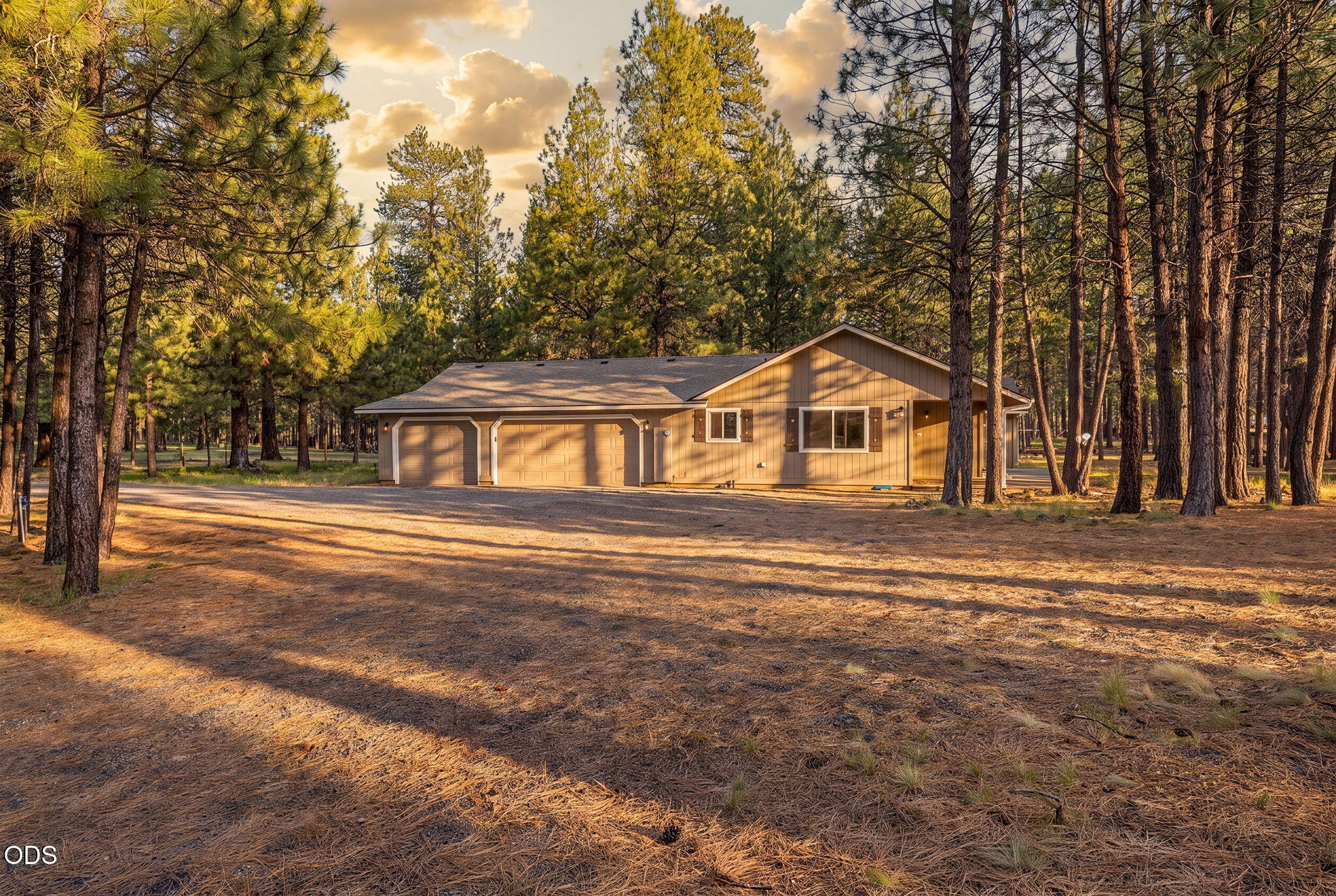 14485 Mountain View Loop