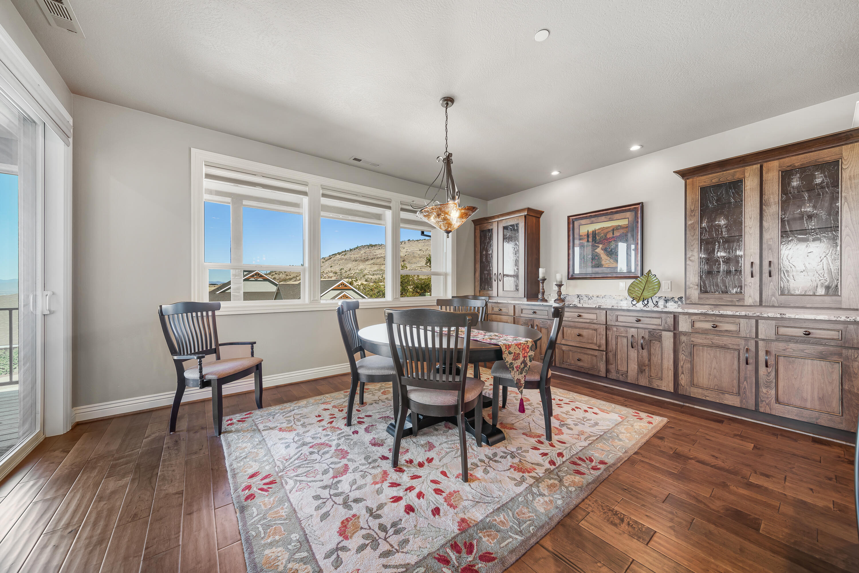 East Terrace Estates - Residential