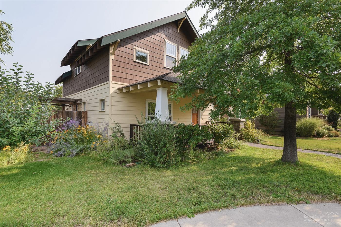 Village At Oak Tree - Residential