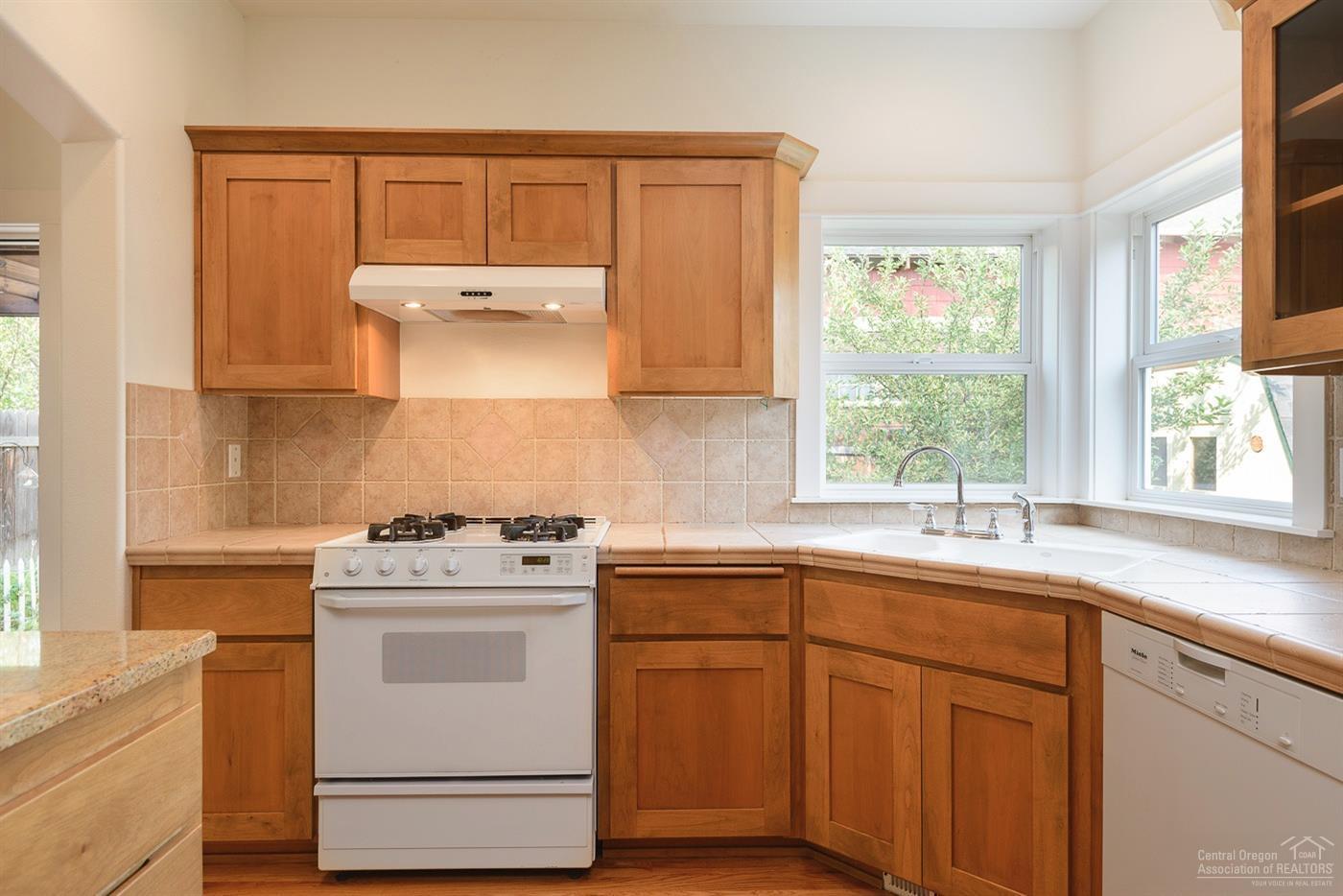 Village At Oak Tree - Residential