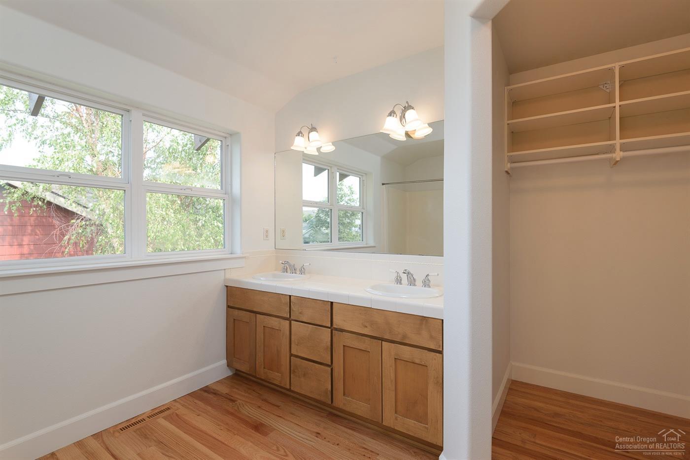 Village At Oak Tree - Residential