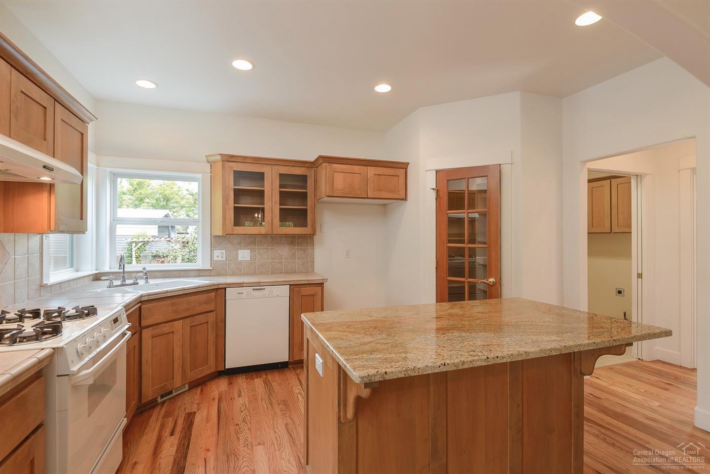 Village At Oak Tree - Residential