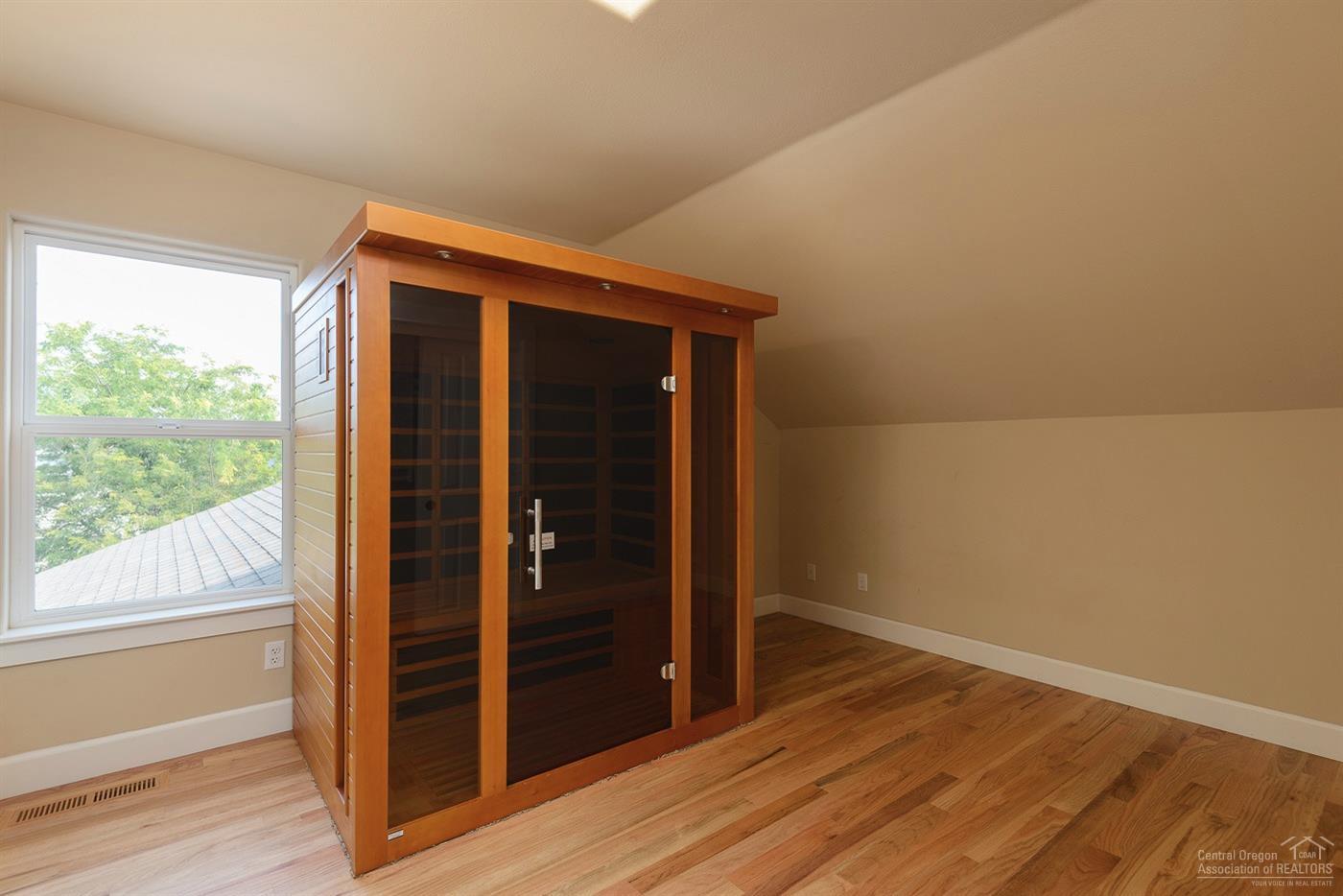 Village At Oak Tree - Residential